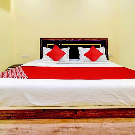 Hotel O Friendship Inn Delhi  Luaran gambar